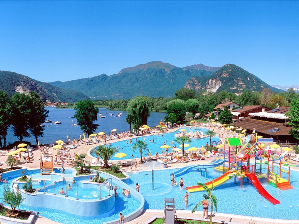 Water Park, Swimming Pool, Resort Town, Resort, Town, Leisure, Tourism, Park, Vacation