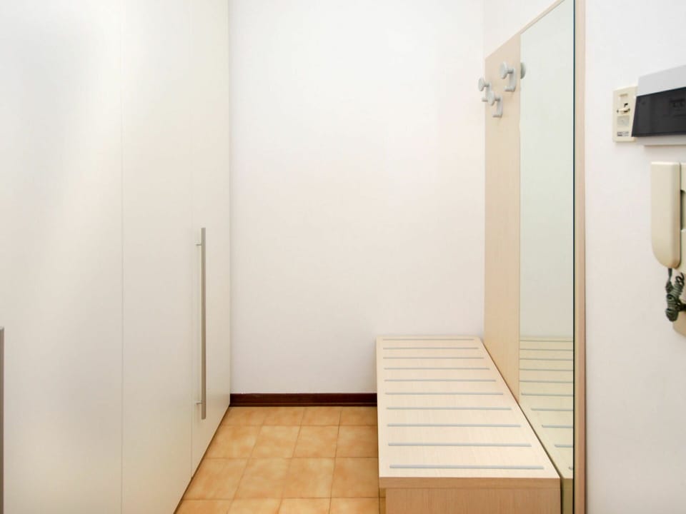 Room, Property, Floor, Interior Design, Line, Building, Architecture, House, Flooring, Door