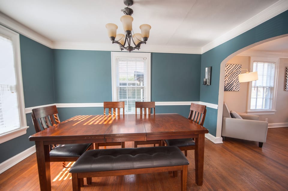 Dining room with plenty of seating for everyone!