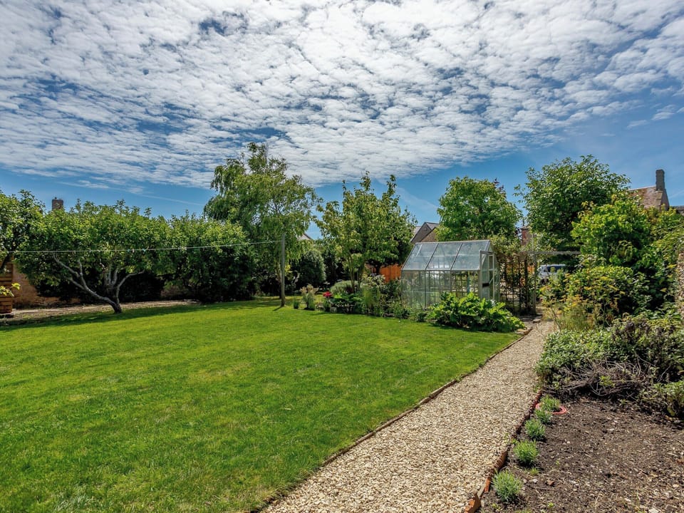 Garden | The Retreat - Bradstock Cottages, Burton Bradstock, near Bridport