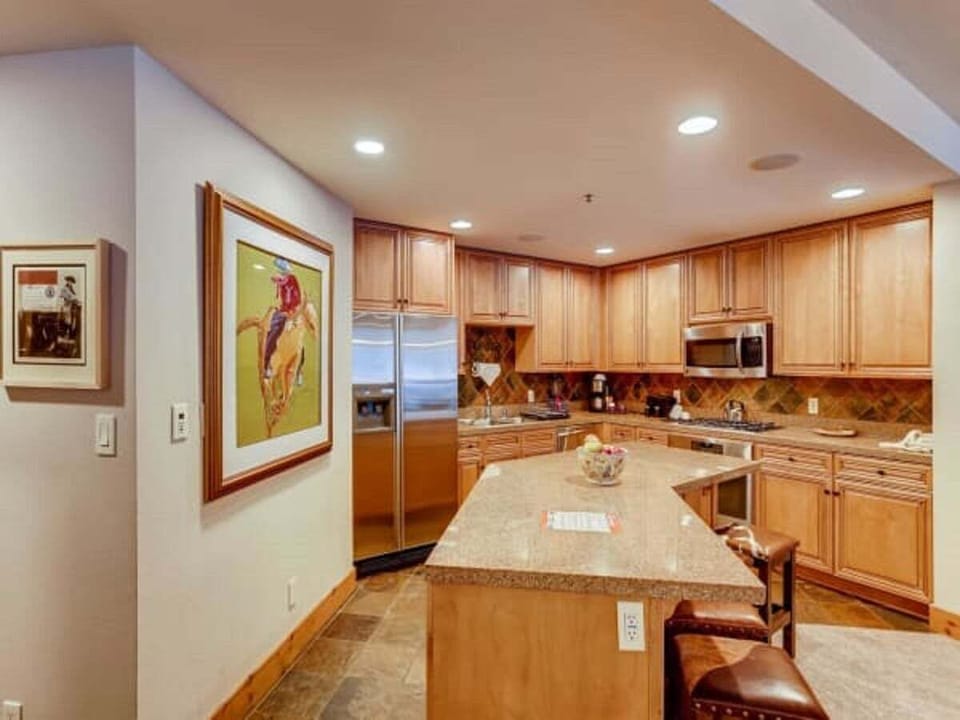 Kitchen - 2 Bedroom - The Timbers - Keystone CO