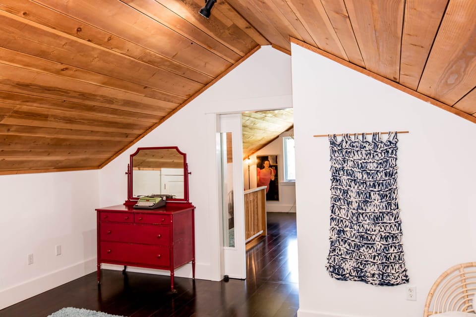 Upstairs bedroom with queen bed