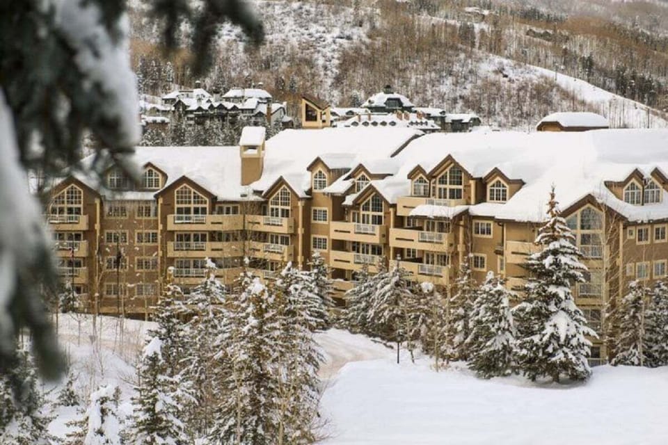 Exterior St. James Place 3 Bedroom Condo at Beaver Creek