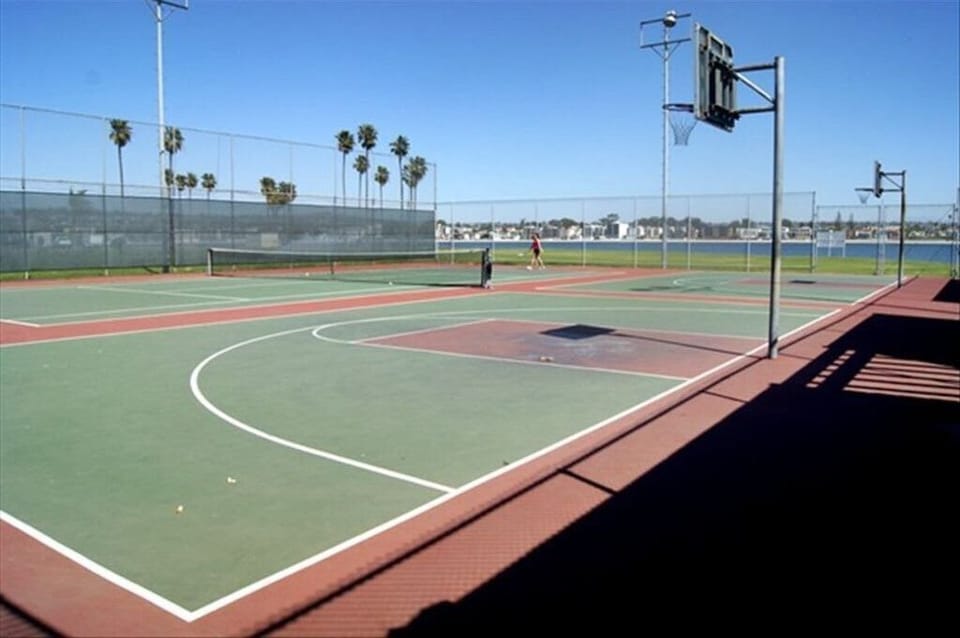 Sport court