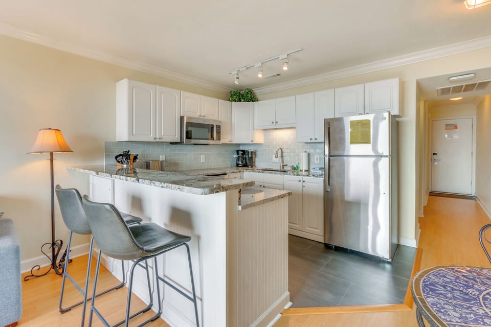 Kitchen | Knife Set | Drip Coffee Maker | Toaster | Dishwasher | Cooking Basics