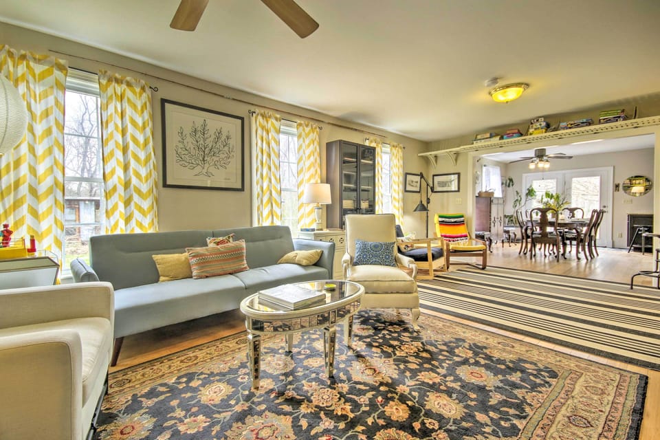 Gordonsville Vacation Rental | 4BR | 3BA | Step-Free Access | 2,800 Sq Ft