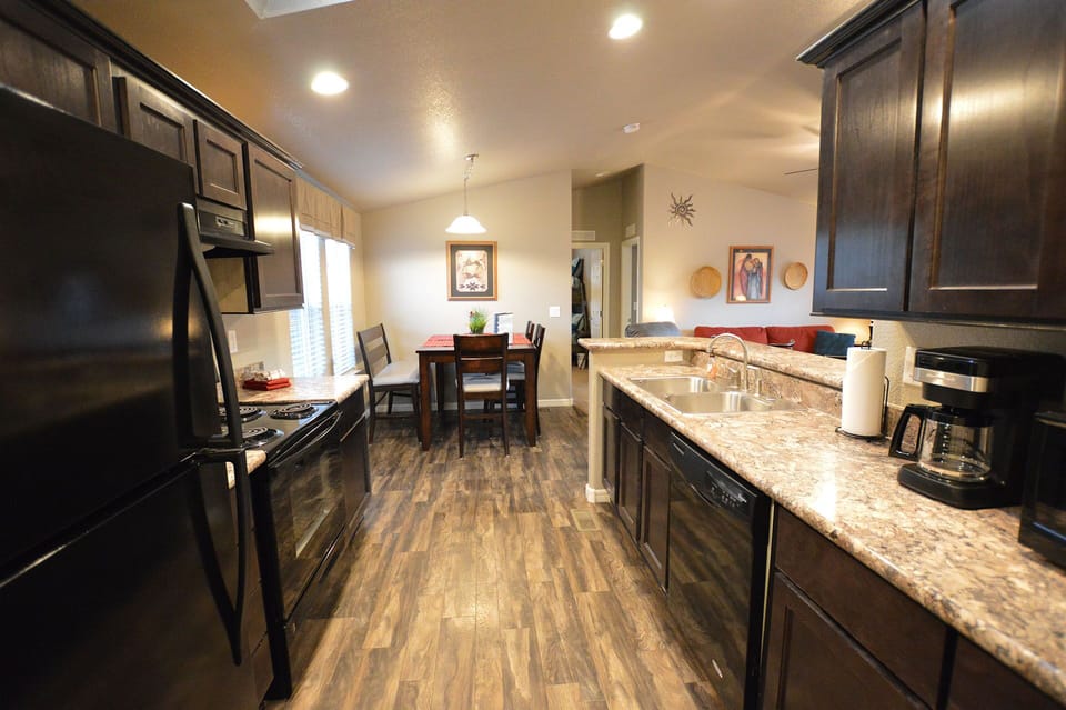 Kitchen to Dinning room view