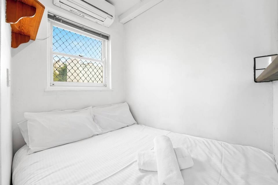 Comfortable double bed