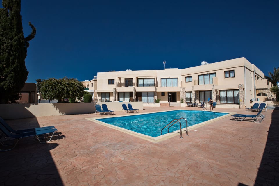 Apartment Anna. with communal pool