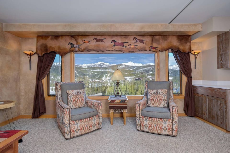 Comfy swivel chairs. Sip your coffee each morning and take in the views