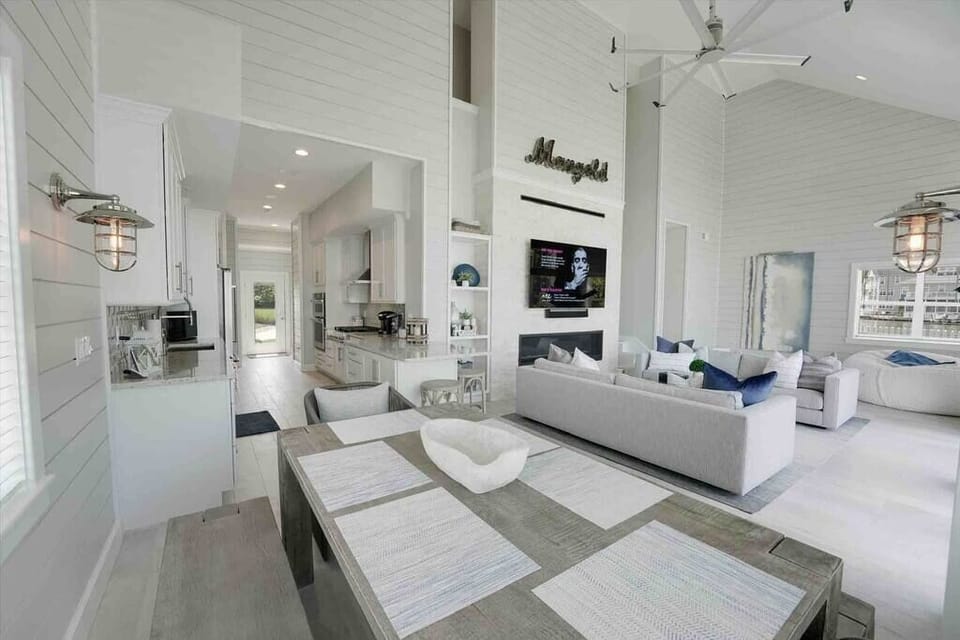 Great Room (1)