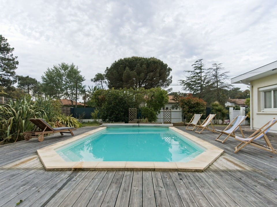 Swimming Pool, Property, House, Home, Real Estate, Backyard, Residential Area, Building, Vacation, Leisure