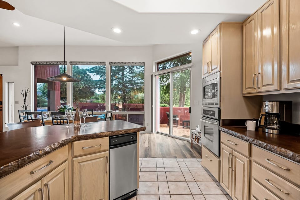 Fully Equipped Kitchen and Plenty of Granite Counter Space