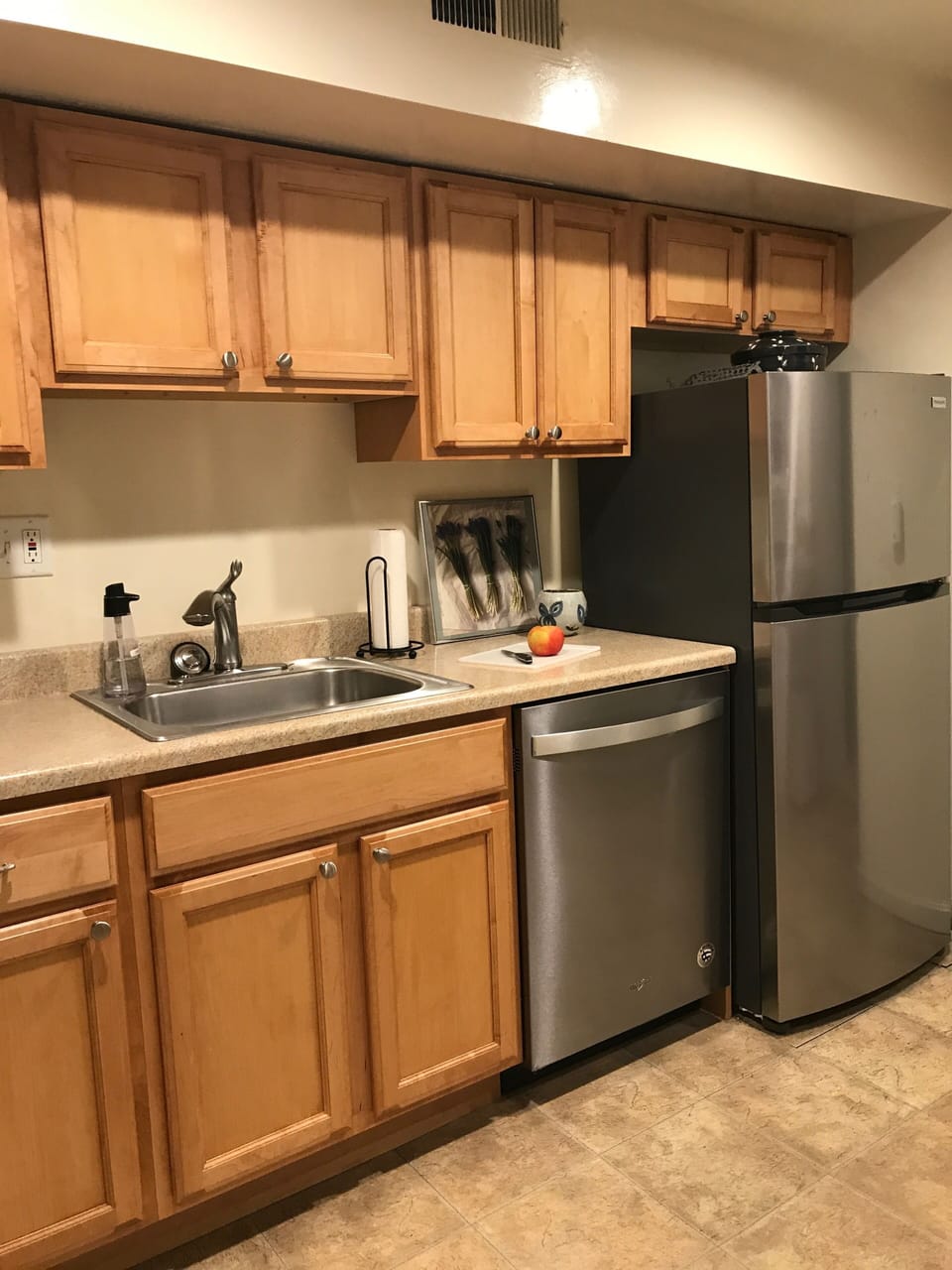 Updated, fully equipped kitchen