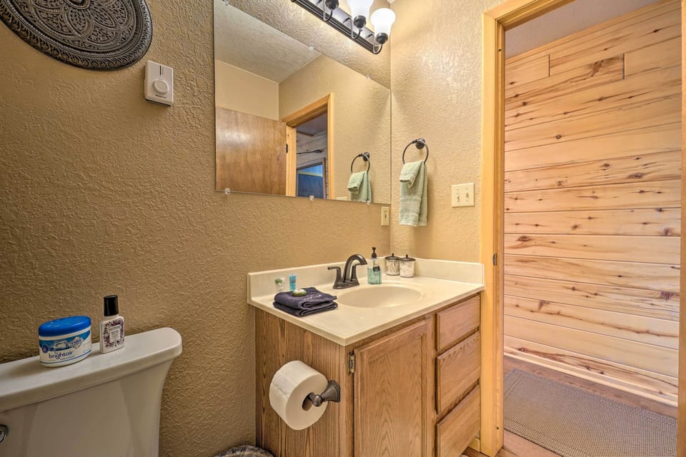 Full Bathroom