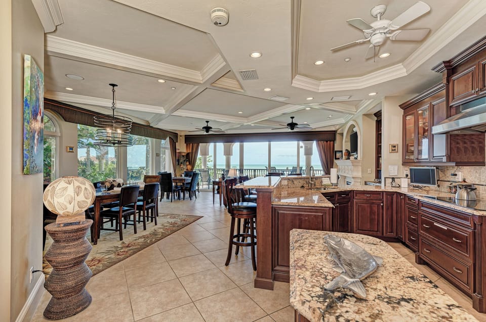 Vista Grande 1 Sul Mare Living Room and Kitchen
