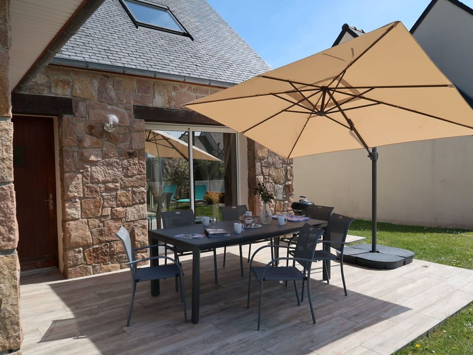 Table, Furniture, Property, Shade, Outdoor Table, Chair, Outdoor Furniture, Building, Wood, Plant
