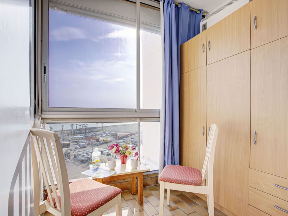 Furniture, Property, Building, Wood, Chair, Interior Design, Comfort, Flooring, Sky