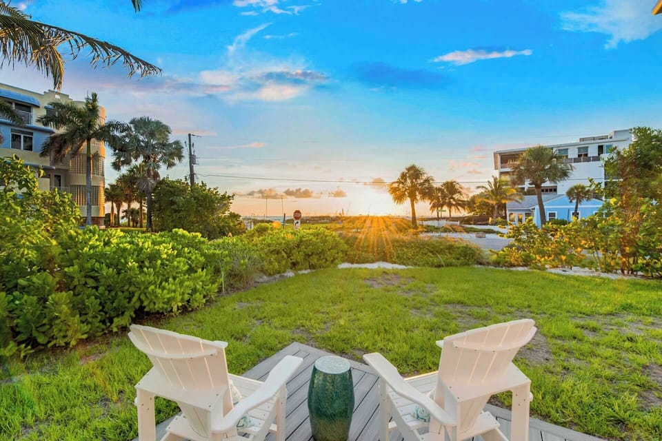 Sugar Sand Cottage - By Siesta Key Luxury Rental Properties