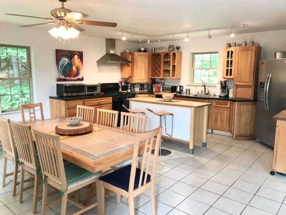 Spacious kitchen