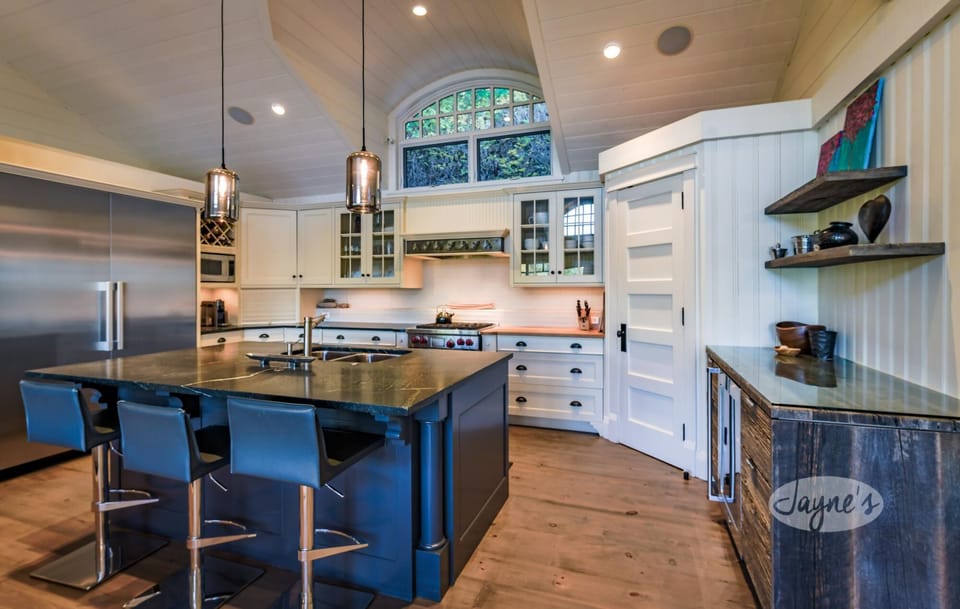 Kitchen &amp; Bar Seating