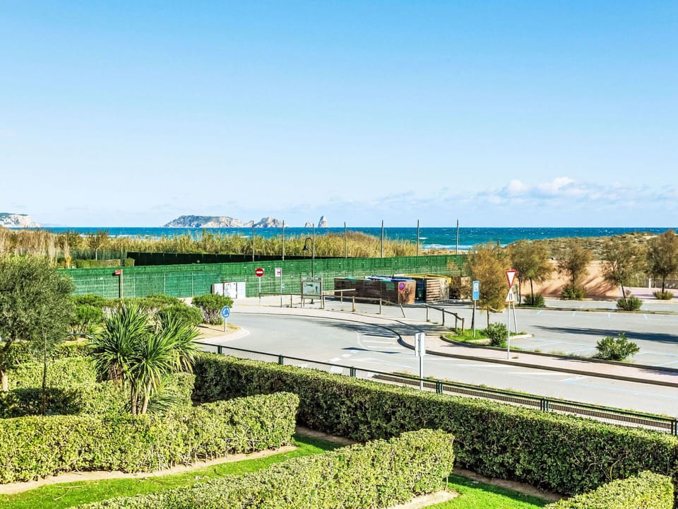 Green, Sea, Coast, Ocean, Landscaping, Shade, Park, Beach, Tropics