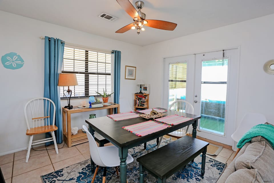 Gulf Front Dining Area