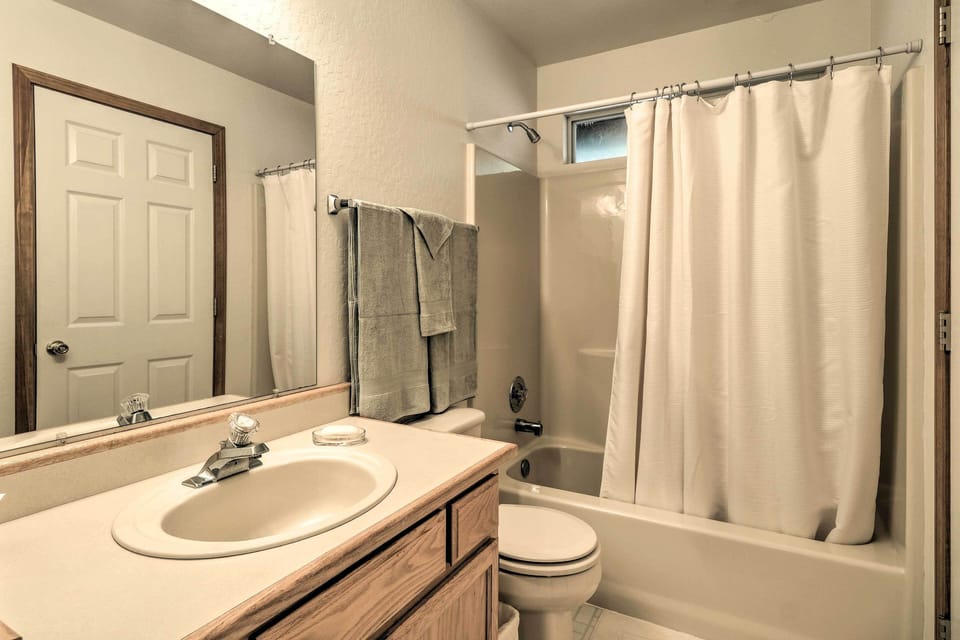 En-Suite Bathroom