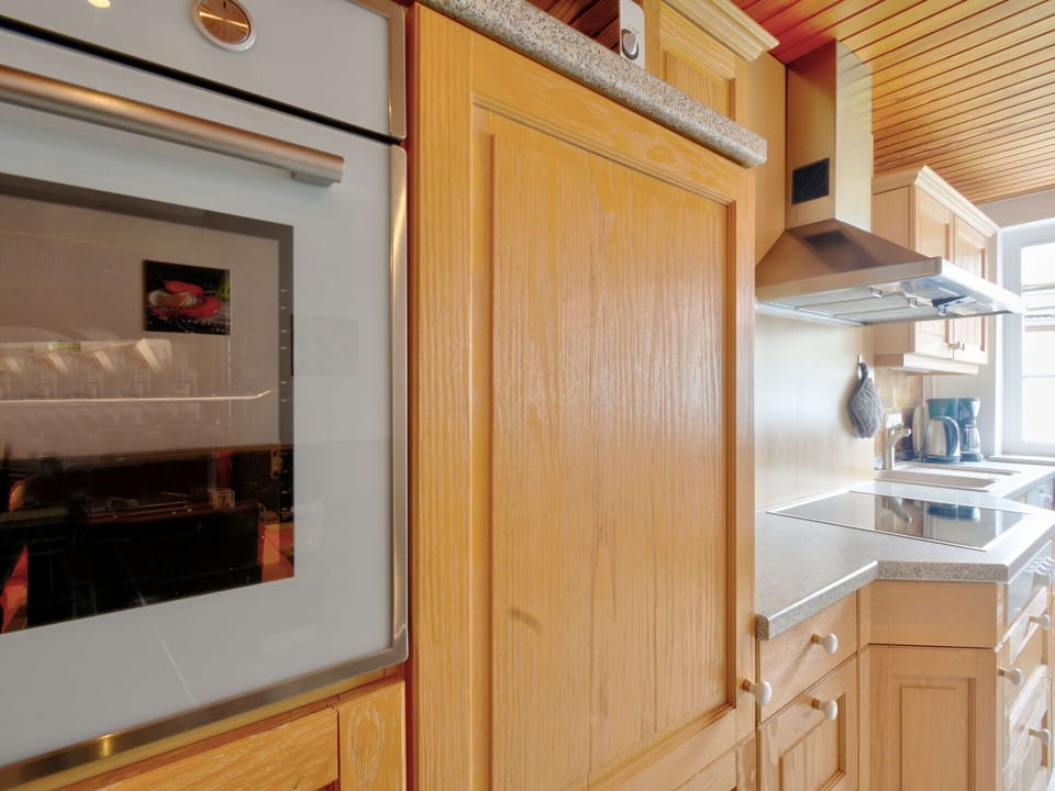 Cabinetry, Wood, Building, Interior Design, Architecture, Kitchen, Countertop, Wood Stain, Flooring