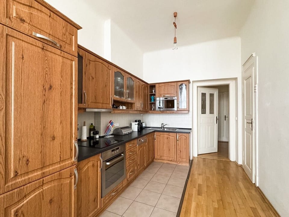 Fully equipped kitchen