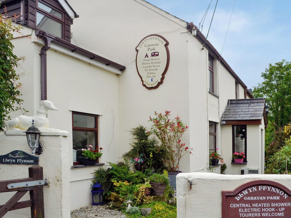Exterior | Carter&rsquo;s Rest - Llwyn Ffynnon, Y Ff&ocirc;r, near Pwllheli