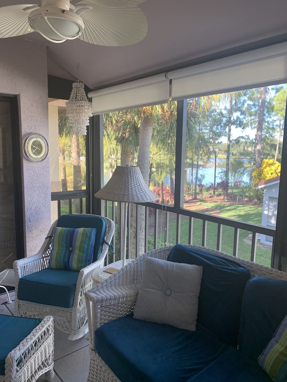Lanai with very comfortable couch for napping