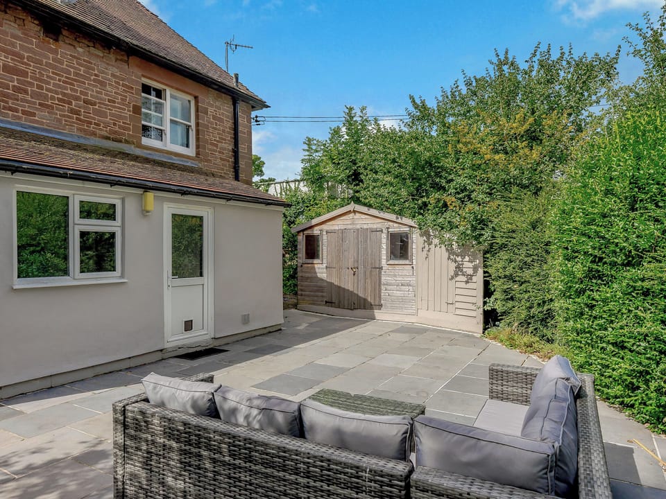 Sitting-out-area | Spire View, Bridstow, near Ross-on-Wye