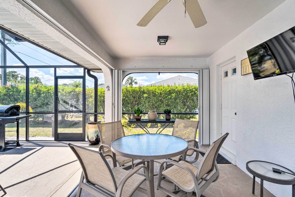 Covered Patio | Outdoor Dining | TV | Gas Grill