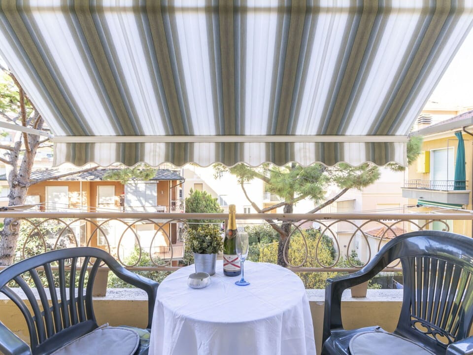 Table, Furniture, Property, Plant, Chair, Azure, Blue, Interior Design, Outdoor Furniture, Shade