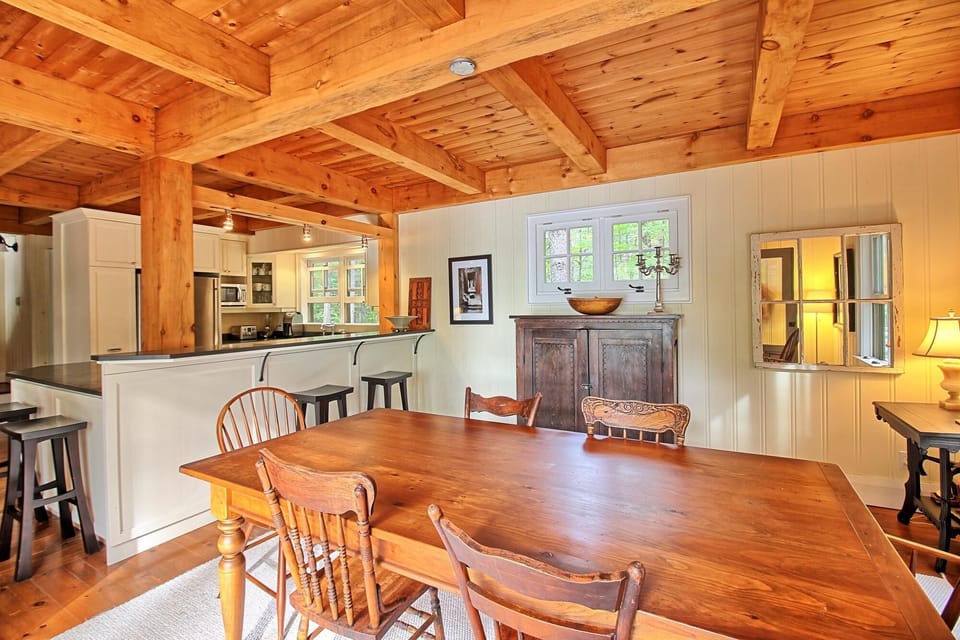 Main Cottage Dining Room