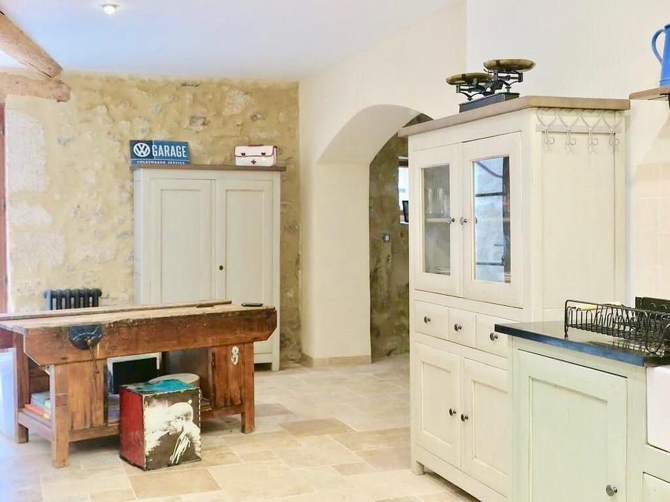 Kitchen-dining room