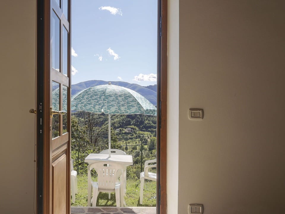 Property, Room, Window, Door, House, Glass, Sky, Real Estate, Daylighting, Architecture