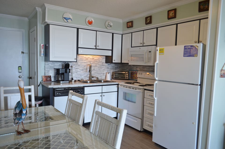 A fully equipped kitchen,
