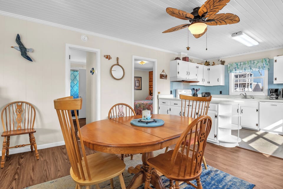 Dining Area - East