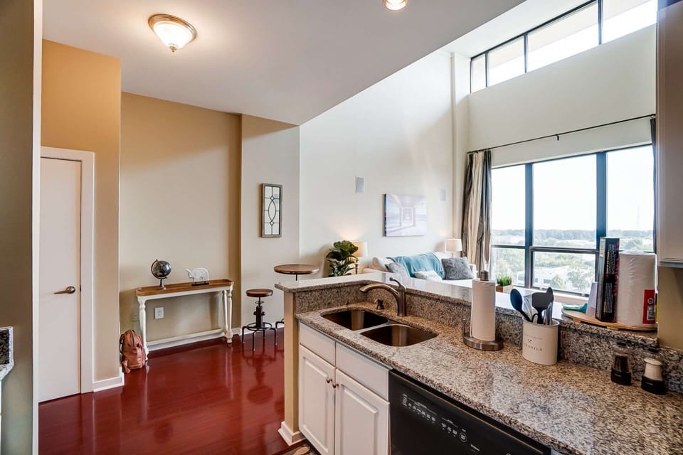 You'll find everything you need to cook your next meal here. Fully-stocked with a dishwasher for your personal use.