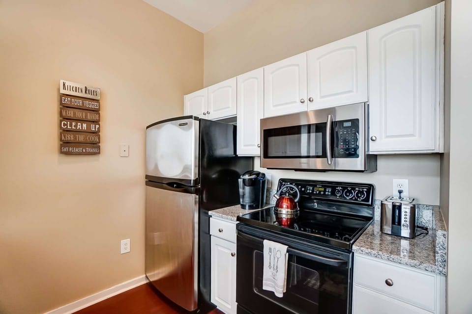 Kitchen provides everything you need to prepare and cook meals in your home away from home, as well as FREE coffee!
