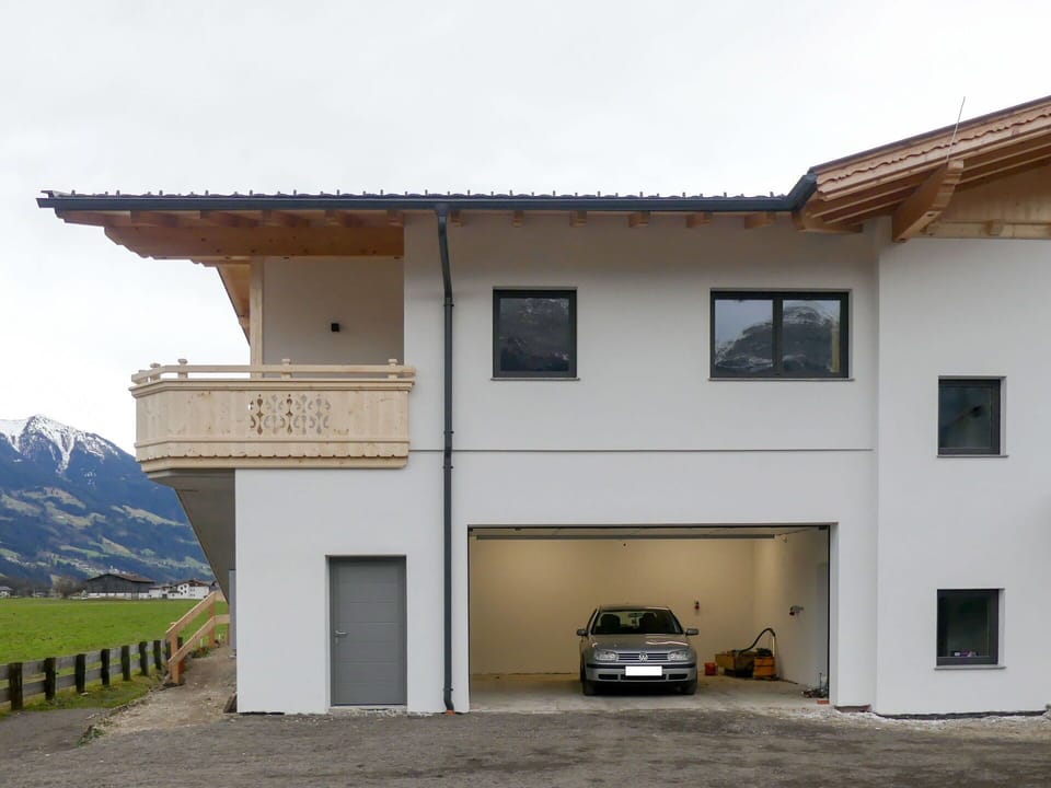 Building, Car, Sky, Window, Vehicle, Plant, House, Architecture, Wood