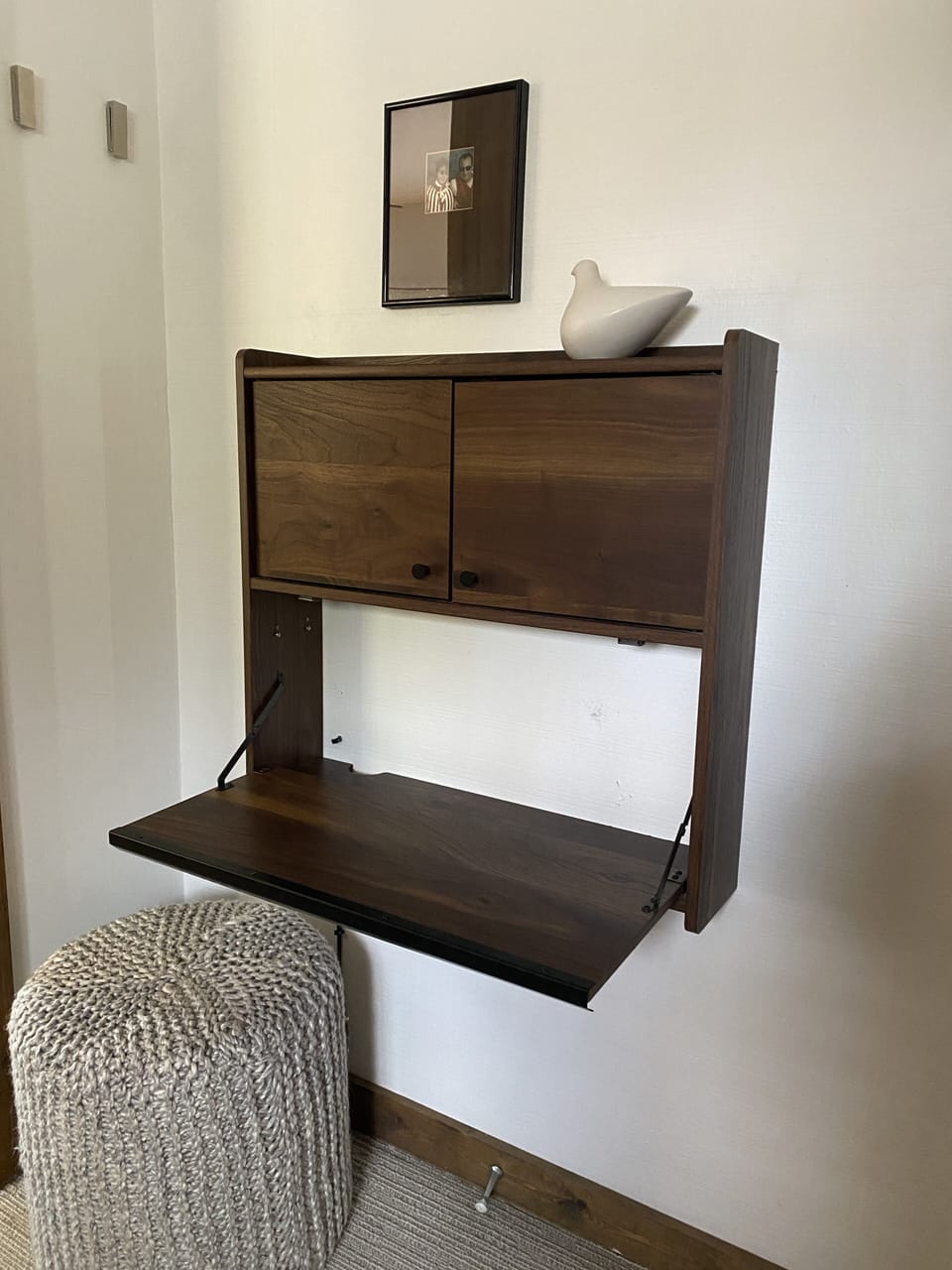 Hidden remote work station
Bedroom 2