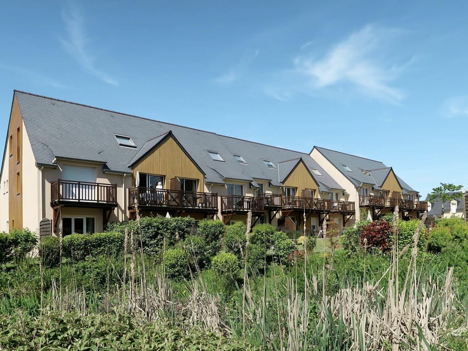 Home, Property, House, Real Estate, Building, Land Lot, Cottage, Residential Area, Farmhouse, Farm