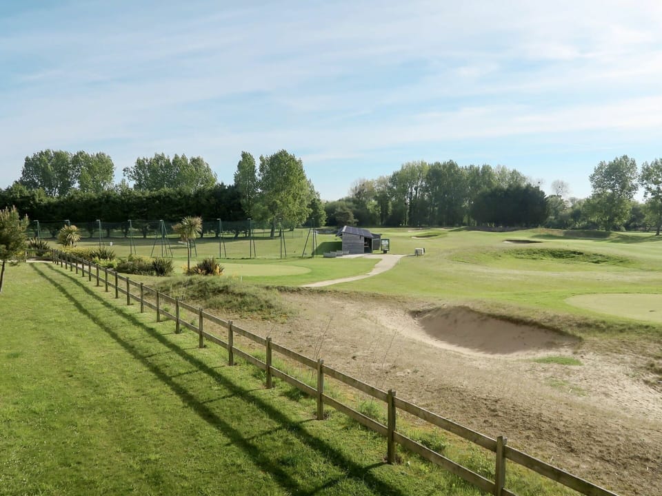Sport Venue, Land Lot, Natural Landscape, Grassland, Grass, Pasture, Rural Area, Golf Course, Tree, Landscaping