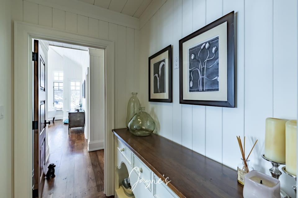 Main Level Hallway