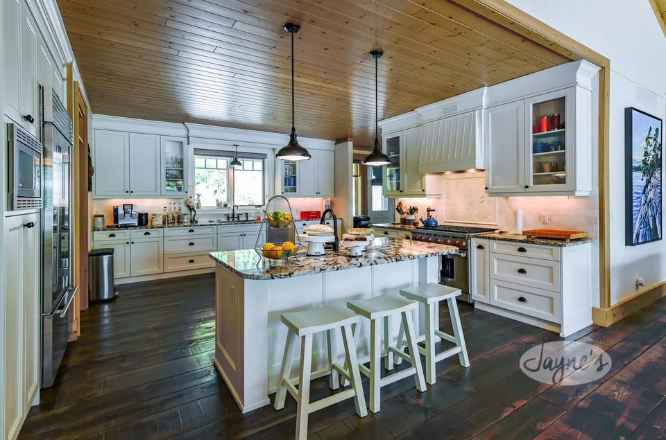 Kitchen &amp; Bar Seating