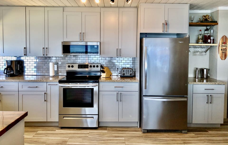 Brand New Kitchen with Stainless Appliances