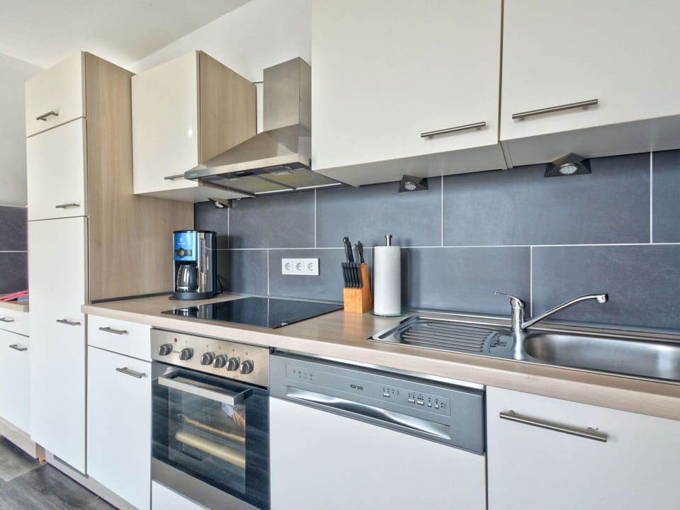 Kitchen Sink, Cabinetry, Sink, Countertop, Tap, Kitchen Stove, Kitchen Appliance, Building, Wood, Interior Design